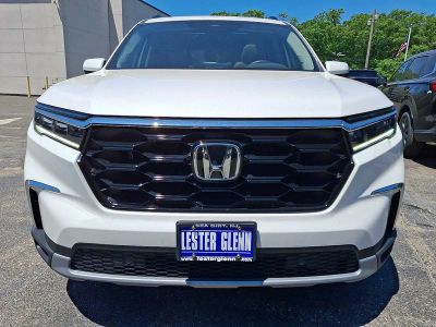 2025 Honda Pilot — side profile view