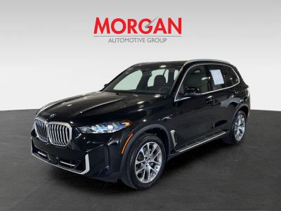 2025 BMW X5 — interior view