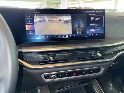 2025 BMW X5 — photo 27 view