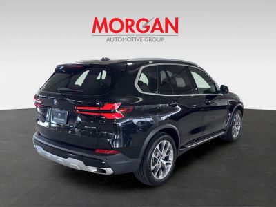 2025 BMW X5 — photo 8 view