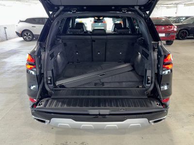 2025 BMW X5 — photo 13 view