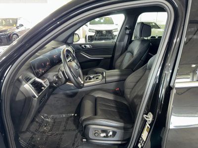 2025 BMW X5 — photo 19 view