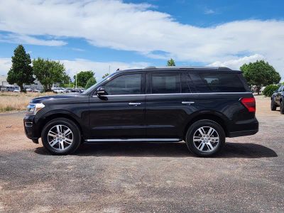 2023 Ford Expedition — side profile view