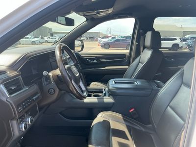 2022 GMC Yukon XL - Photo 14