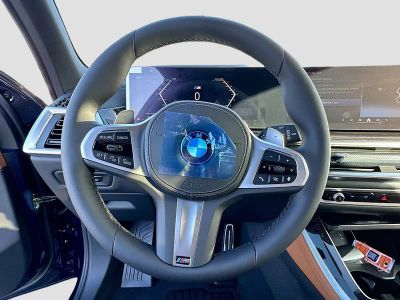 2026 BMW X5 — photo 8 view