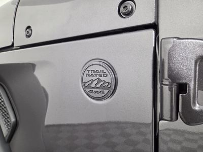 2026 Jeep Wrangler - Photo 13