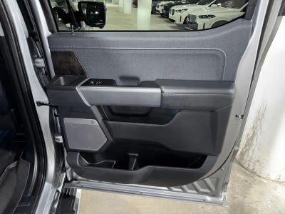 2023 Ford F-150 — photo 11 view