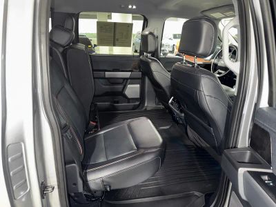 2023 Ford F-150 — photo 12 view