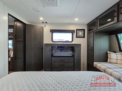 2026 SportTrek Touring Edition STT272VRK - Photo 26