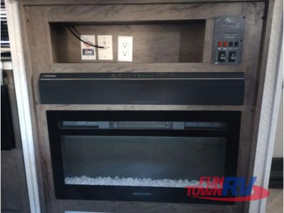 2022 Forest River RV Wildwood - Photo 24