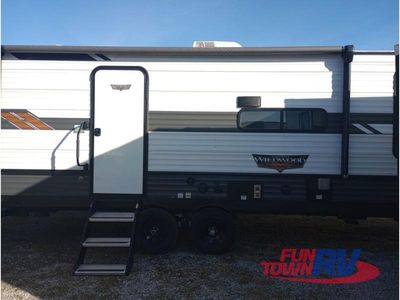 2022 Forest River RV Wildwood - Photo 11