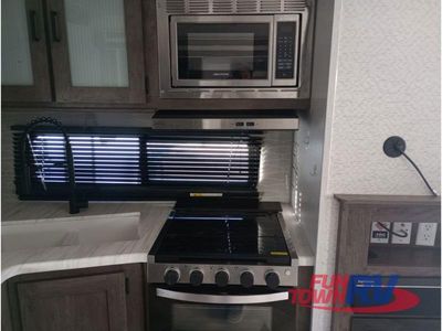 2022 Forest River RV Wildwood - Photo 19