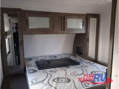 2022 Forest River RV Wildwood - Photo 32