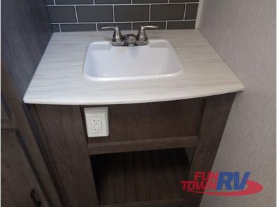 2022 Forest River RV Wildwood - Photo 29