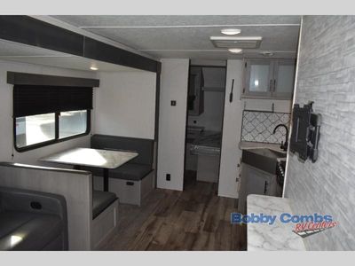 2022 Dutchmen RV Coleman Lantern Series - Photo 9