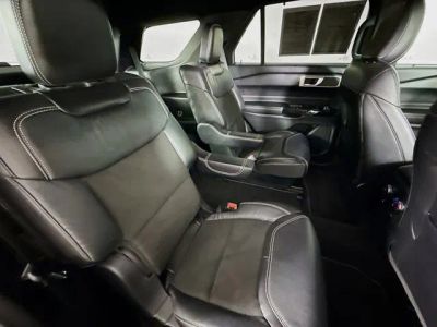 2022 Ford Explorer — photo 32 view