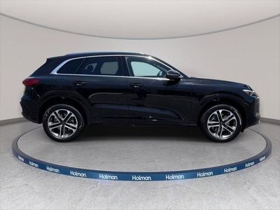2025 Audi Q5 - Photo 4