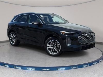 2025 Audi Q5 - Photo 2