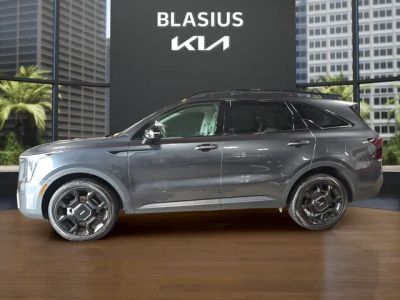 2024 Kia Sorento — side profile view