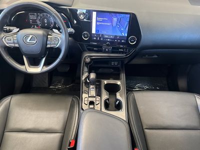 2023 Lexus NX - Photo 3