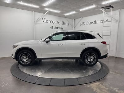 2026 Mercedes-Benz GLC - Photo 4