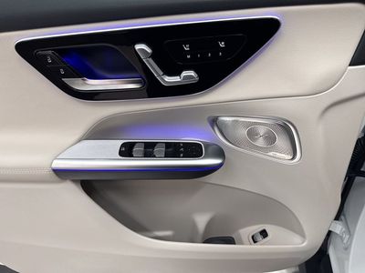 2026 Mercedes-Benz GLC - Photo 17