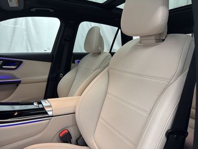 2026 Mercedes-Benz GLC - Photo 13