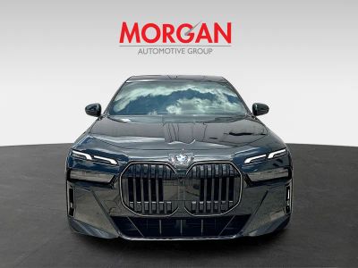 2025 BMW 7 Series — side profile view