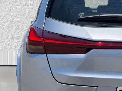 2026 Lexus UX — photo 10 view