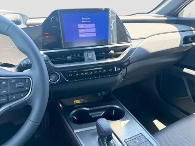 2026 Lexus UX — photo 27 view