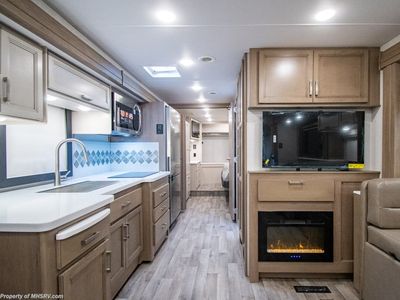 2026 Thor Motor Coach Palazzo GT - Photo 14