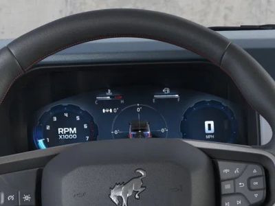 2026 Ford Bronco — photo 13 view