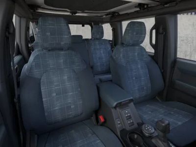2026 Ford Bronco — photo 10 view