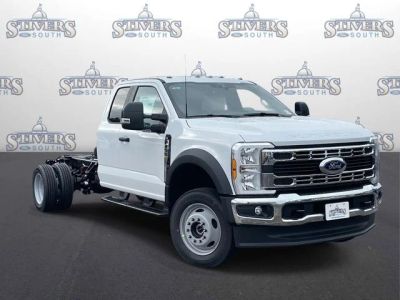 2026 Ford F-450SD - Photo 1