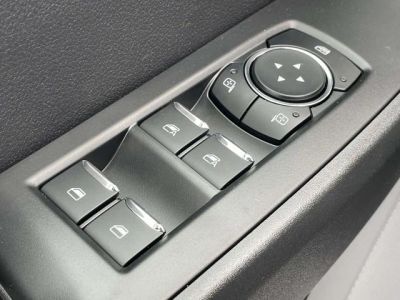 2026 Ford F-450SD - Photo 17