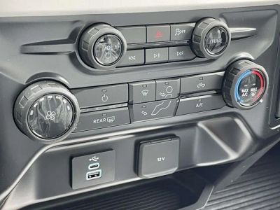 2026 Ford F-450SD - Photo 8