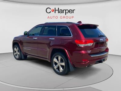 2016 Jeep Grand Cherokee — detail view