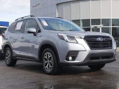 2022 Subaru Forester - Photo 2