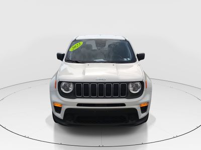 2023 Jeep Renegade - Photo 2