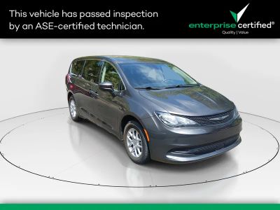2023 Chrysler Voyager - Photo 1