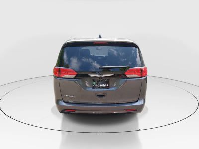 2023 Chrysler Voyager - Photo 6