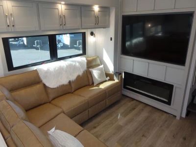 2026 Brinkley RV MODEL Z - Photo 4