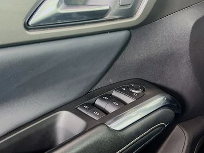 2025 Chevrolet Traverse - Photo 16