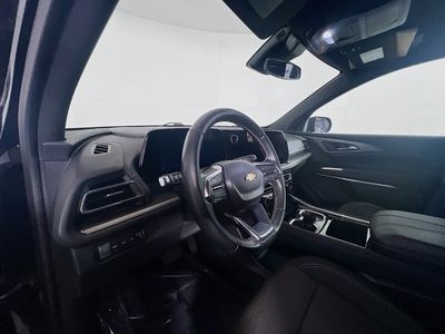2025 Chevrolet Traverse - Photo 19
