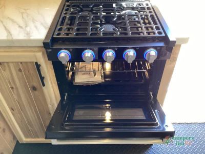 2027 Forest River RV Cherokee Grey Wolf — photo 17 view
