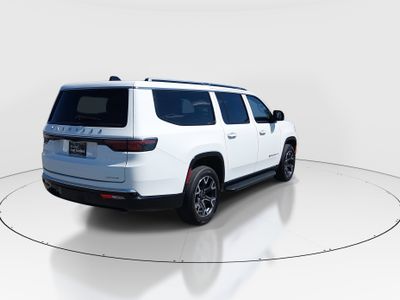 2024 Jeep Wagoneer L - Photo 7