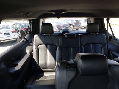 2024 Jeep Wagoneer L - Photo 19