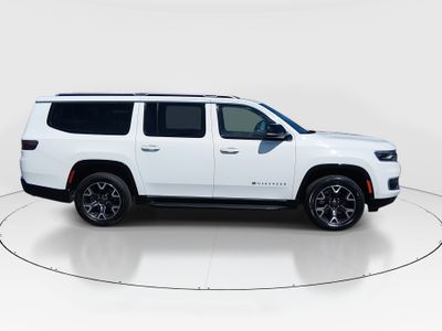 2024 Jeep Wagoneer L - Photo 8