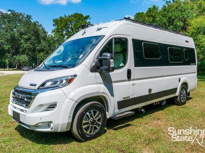 2025 Winnebago Travato - Photo 17