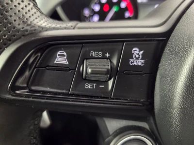 2022 Alfa Romeo Giulia — photo 19 view